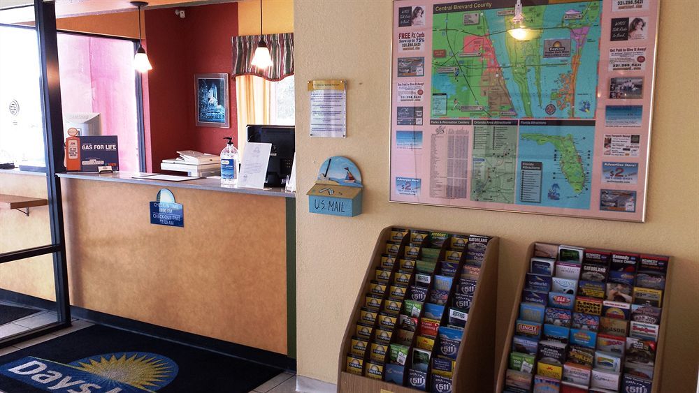Days Inn By Wyndham Cocoa Cruiseport West At I-95/524 Экстерьер фото