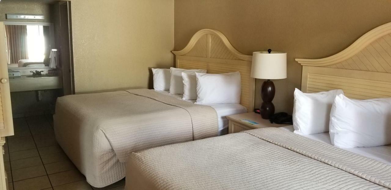 Days Inn By Wyndham Cocoa Cruiseport West At I-95/524 Экстерьер фото
